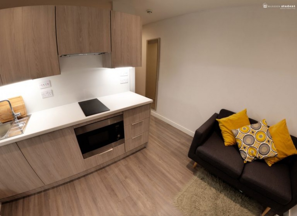 Student in Sheffield Redvers Tower, Sheffield Student in Sheffield Redvers Tower, Sheffield