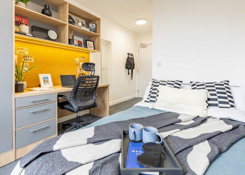 Deluxe Ensuite