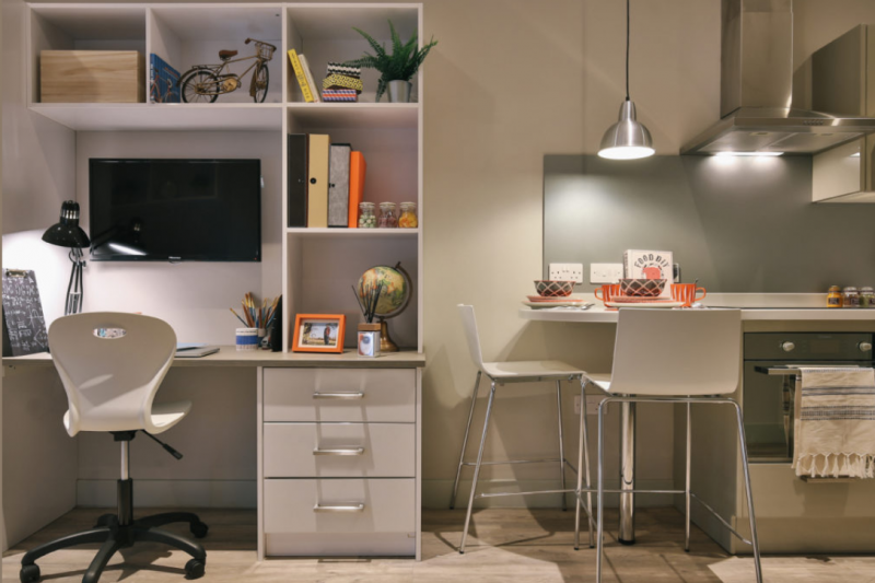 Kingsmill Studios Studio Desk and Dining