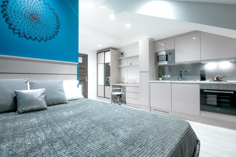 79 Silver Street, Reading