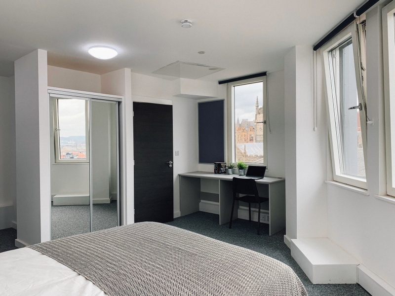 Single room ensuite with bed, study desk and storage, with window, Sheffield