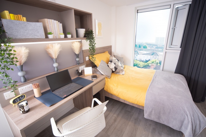 A typical en-suite room at CODE Harper Road 