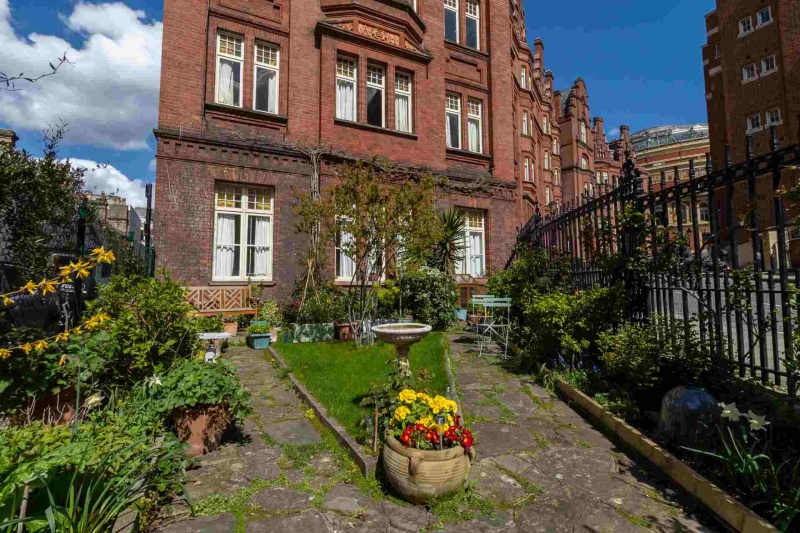 Queen Alexandra’s House, London
