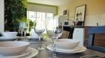 spacious-kitchen-in-linthorpe-hall-2