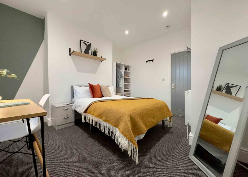 Student Houses , Lincoln