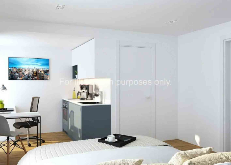 Axiom , Stock on Trent