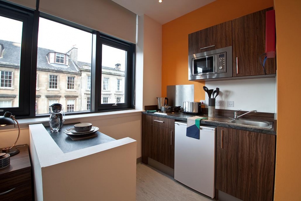 Claremont House, Glasgow CRM Reviews By Students