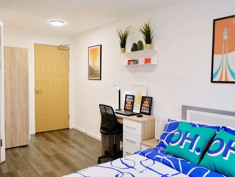Double Non En-Suite