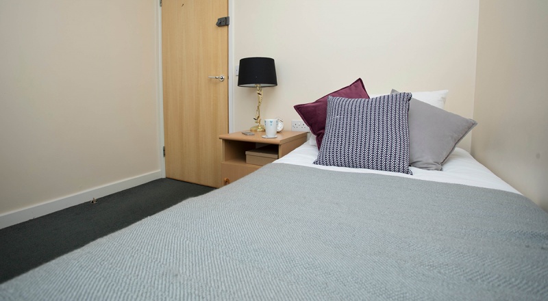 Bedford Street South student bedroom with single bed