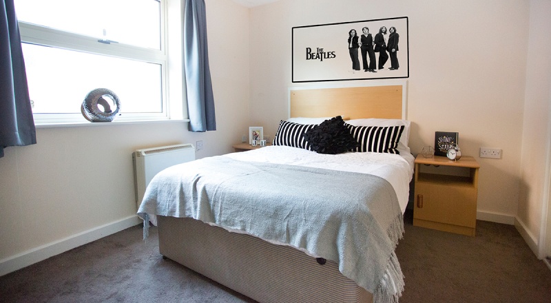 double comfortable bed at Bedford Street South, Liverpool