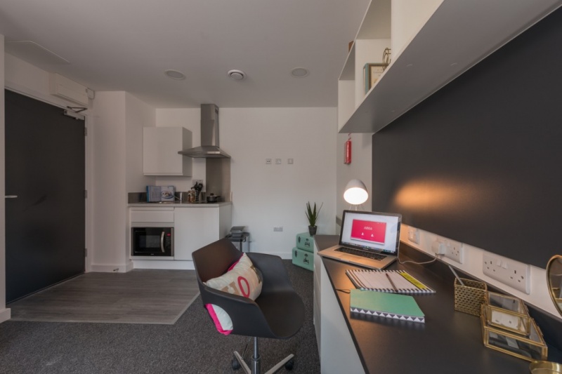 Canterbury Student Manor, Canterbury
