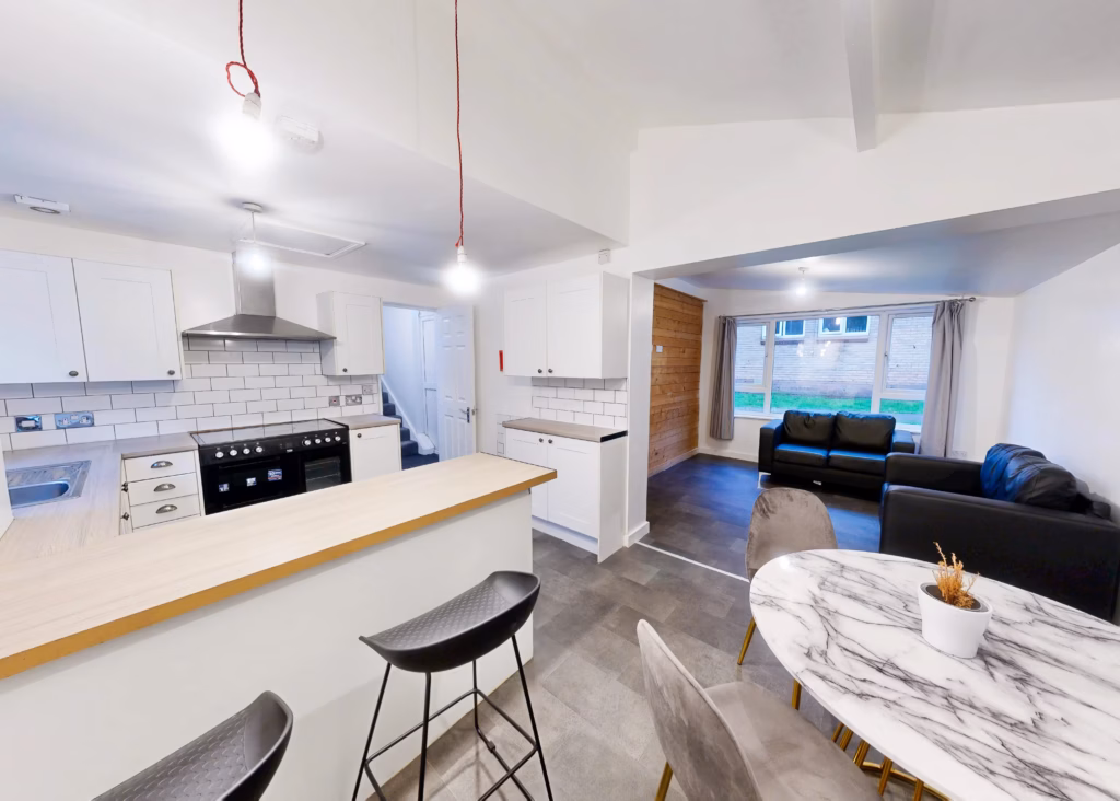 share kitchen social space for student at Park Village