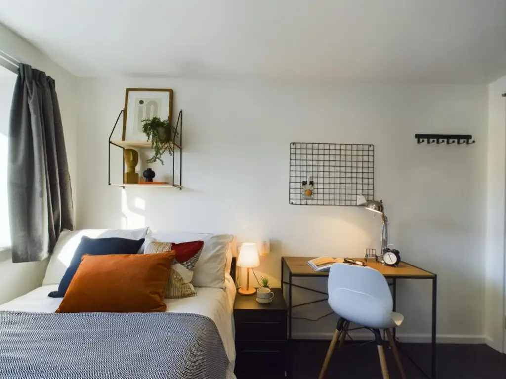 A room in a Student house in Derby