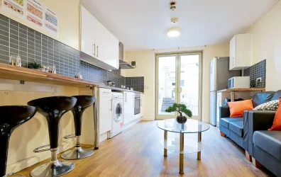 Manchester_Daisybank_Villas_kitchen_4